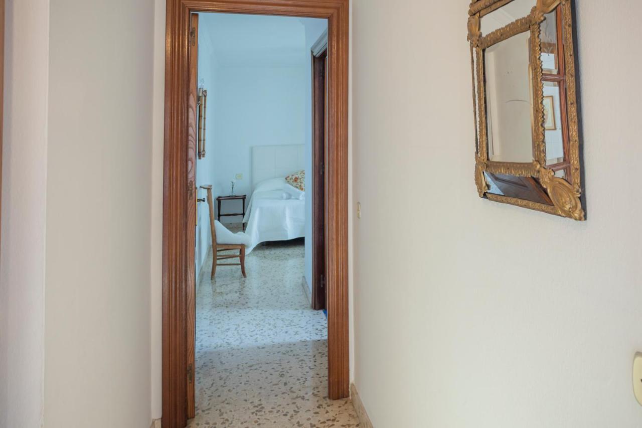Apartamento Parque Mediterraneo Малага Экстерьер фото